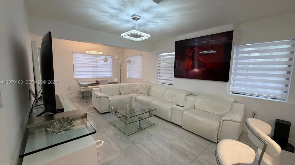 841 S 24th Ave Hollywood, FL 33020