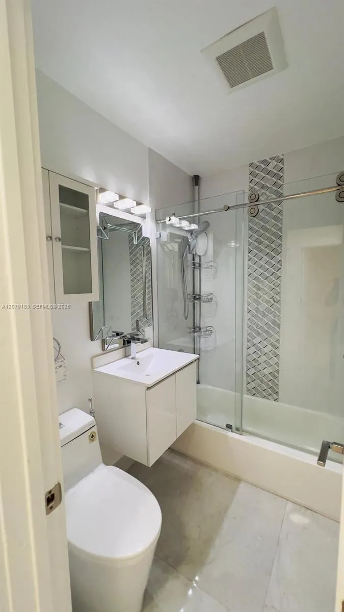 841 S 24th Ave Hollywood, FL 33020