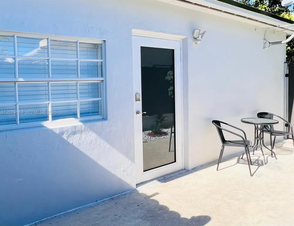 841 S 24th Ave Hollywood, FL 33020