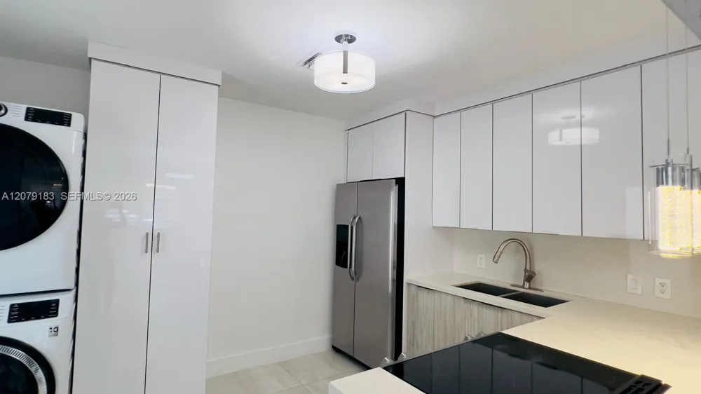 841 S 24th Ave Hollywood, FL 33020