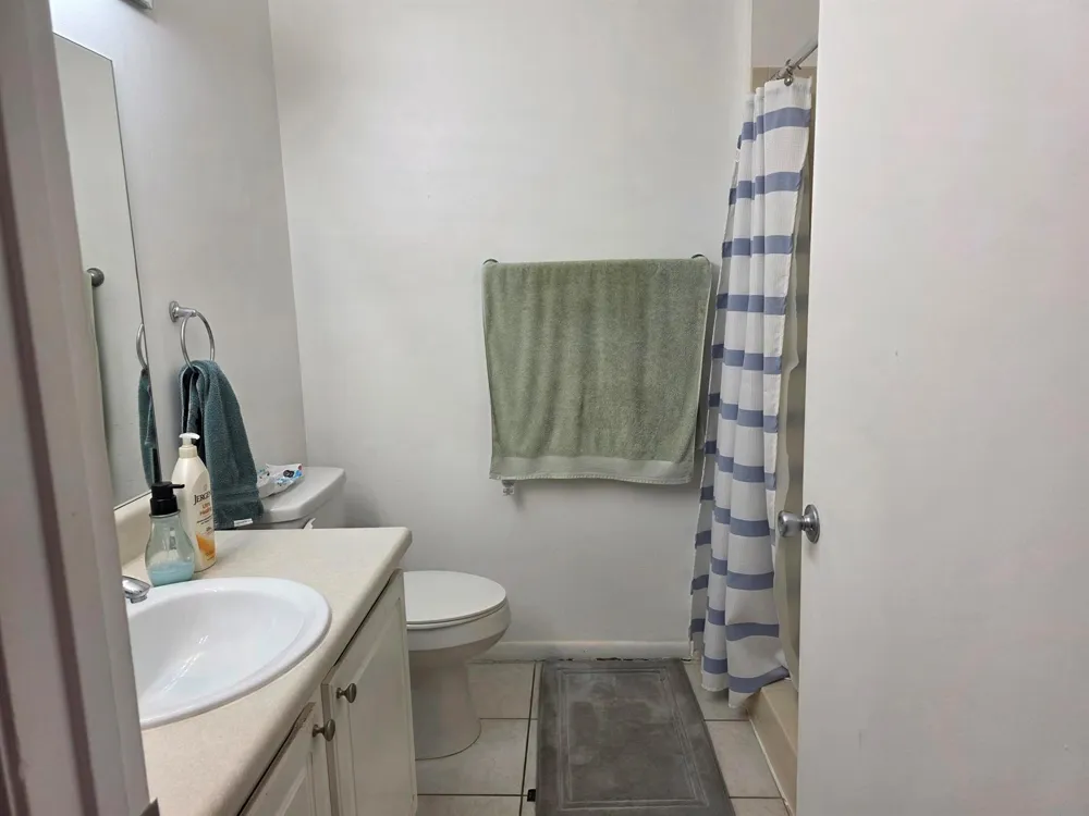 1821 NW 96TH TERRACE #5C Pembroke Pines, FL 33024