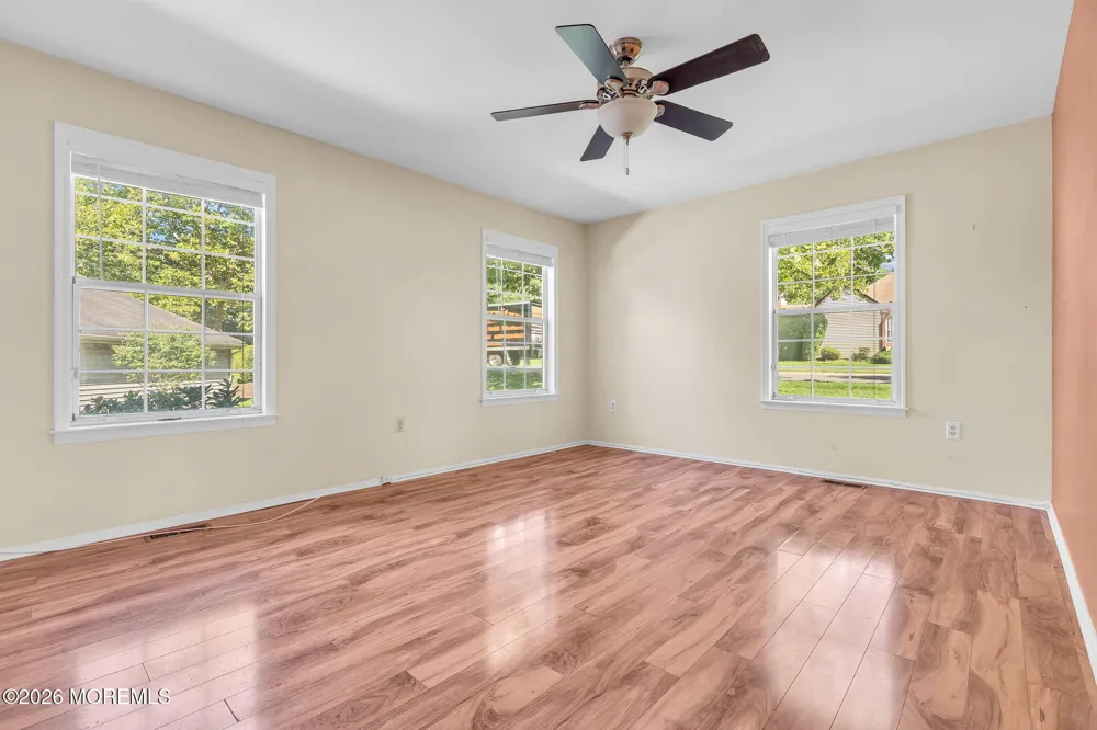 134 Concordia Circle Monroe, NJ 08831