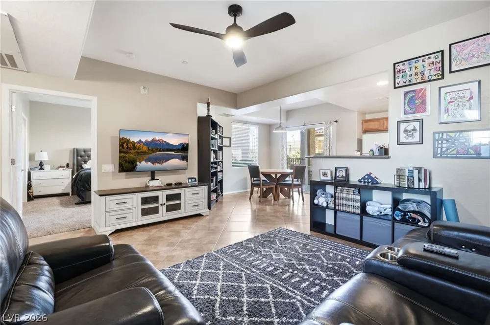 6868 Sky Pointe Drive #1073 Las Vegas, NV 89131