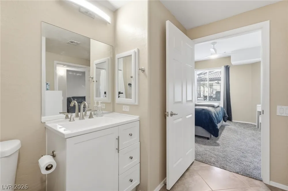 6868 Sky Pointe Drive #1073 Las Vegas, NV 89131