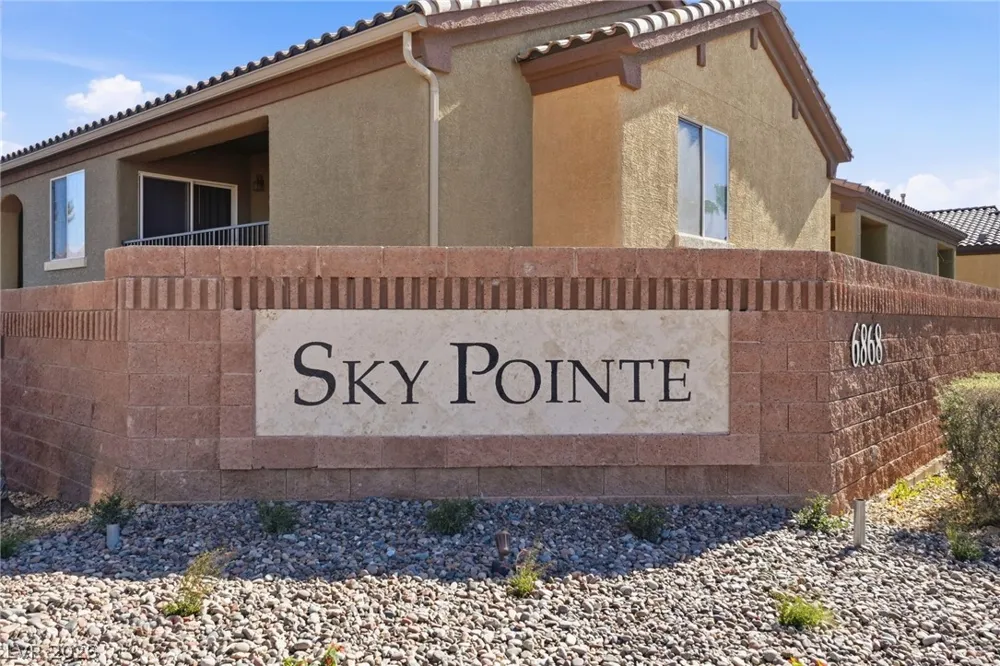 6868 Sky Pointe Drive #1073 Las Vegas, NV 89131