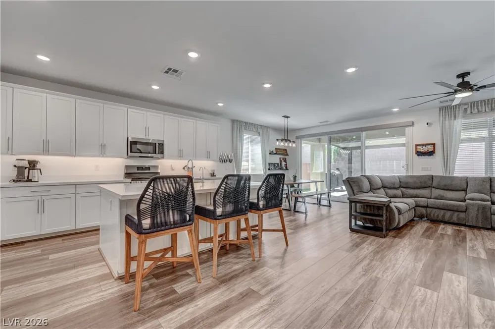10075 Gila River Street Las Vegas, NV 89178
