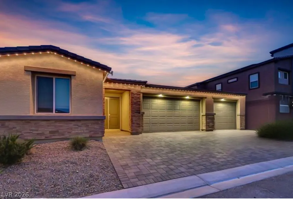 10075 Gila River Street Las Vegas, NV 89178