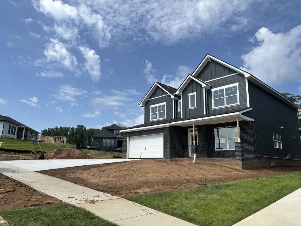 83 Russell Court Lebanon, TN 37087