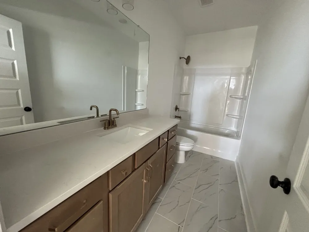 83 Russell Court Lebanon, TN 37087