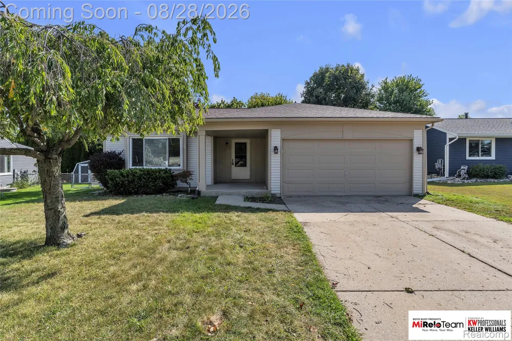 352 Winchester Street South Lyon City, MI 48178