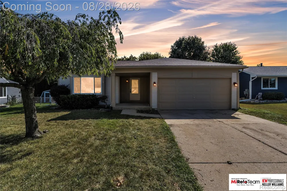 352 Winchester Street South Lyon City, MI 48178