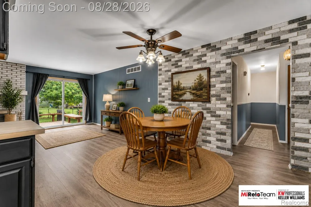 352 Winchester Street South Lyon City, MI 48178