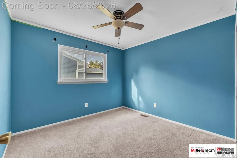 352 Winchester Street South Lyon City, MI 48178