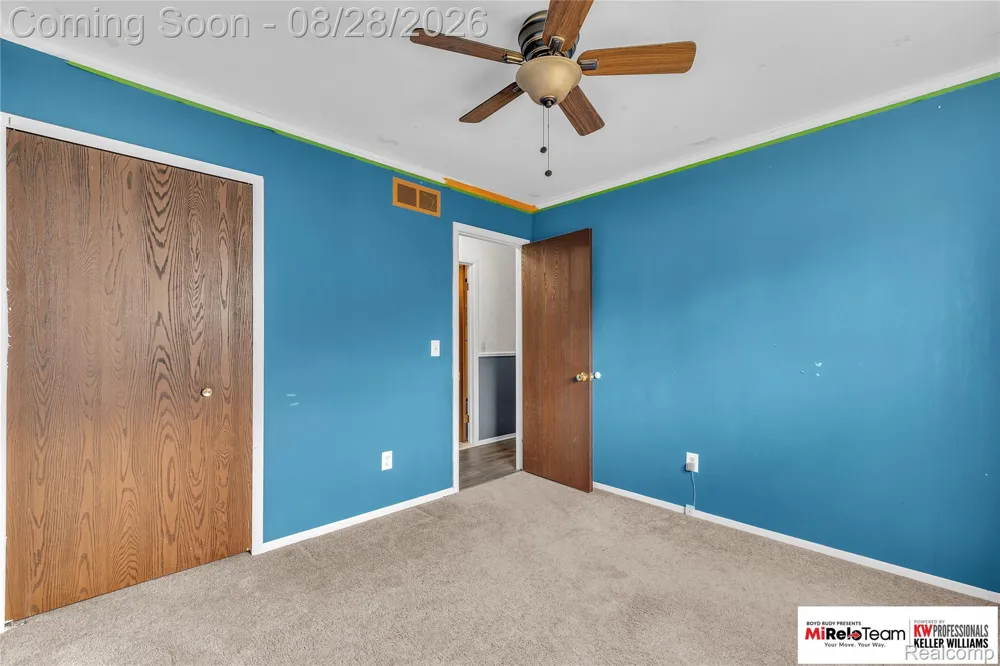 352 Winchester Street South Lyon City, MI 48178