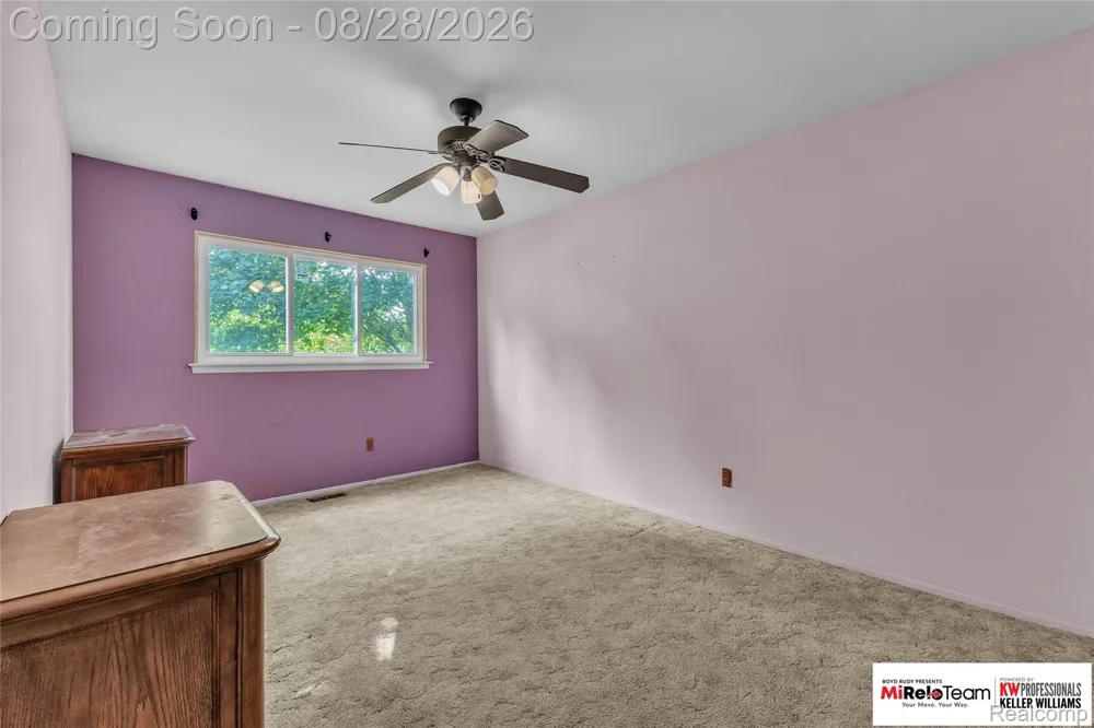 352 Winchester Street South Lyon City, MI 48178