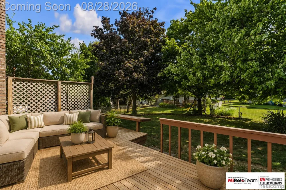 352 Winchester Street South Lyon City, MI 48178