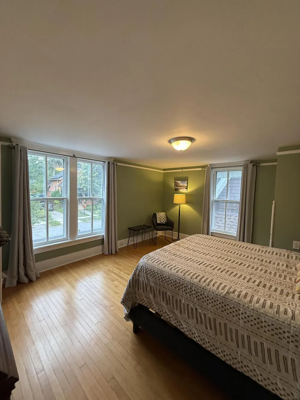 121 Kenwood Avenue Ann Arbor City, MI 48103