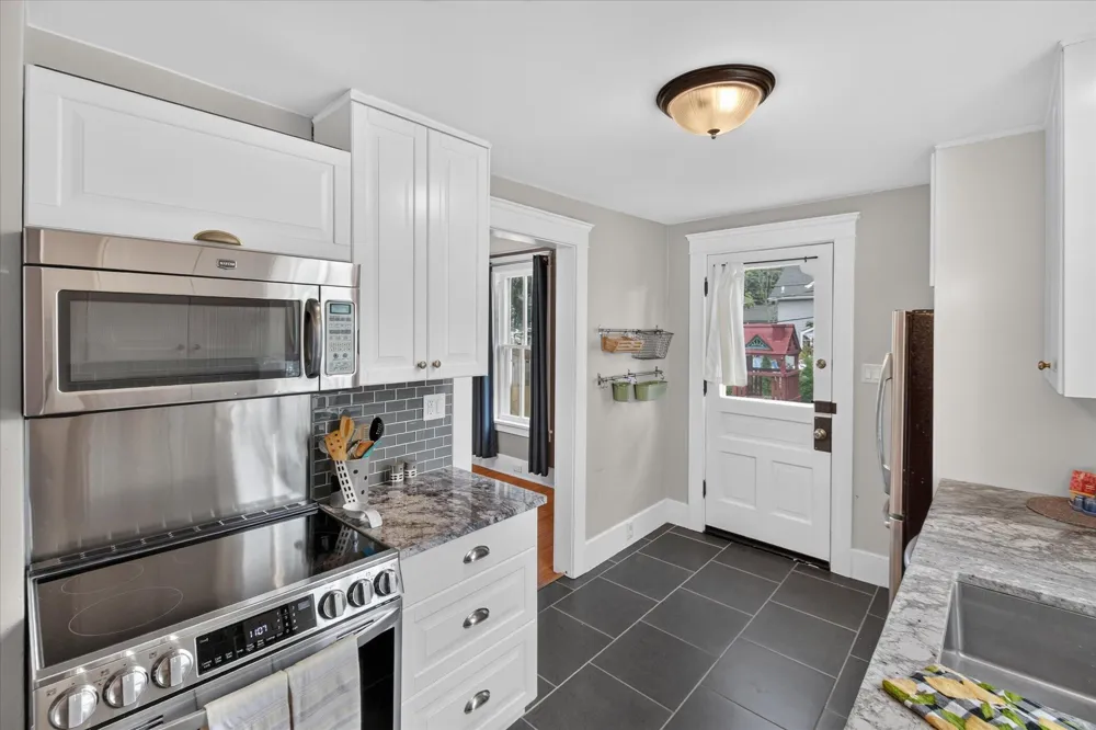 121 Kenwood Avenue Ann Arbor City, MI 48103