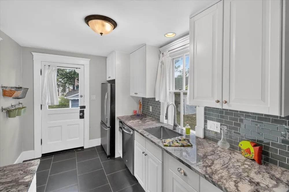 121 Kenwood Avenue Ann Arbor City, MI 48103