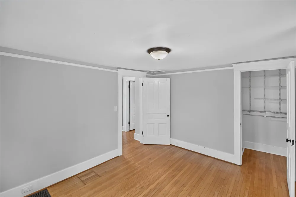 121 Kenwood Avenue Ann Arbor City, MI 48103