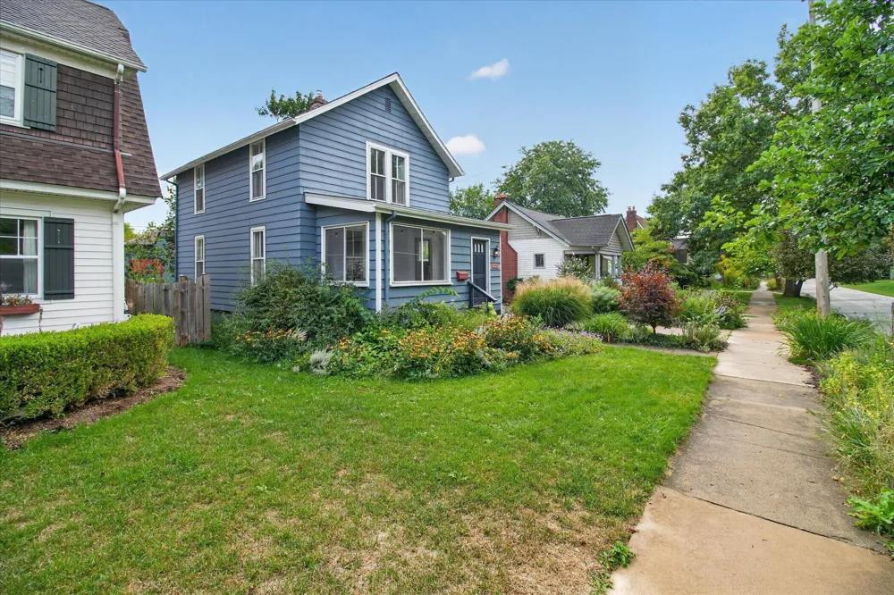 121 Kenwood Avenue Ann Arbor City, MI 48103