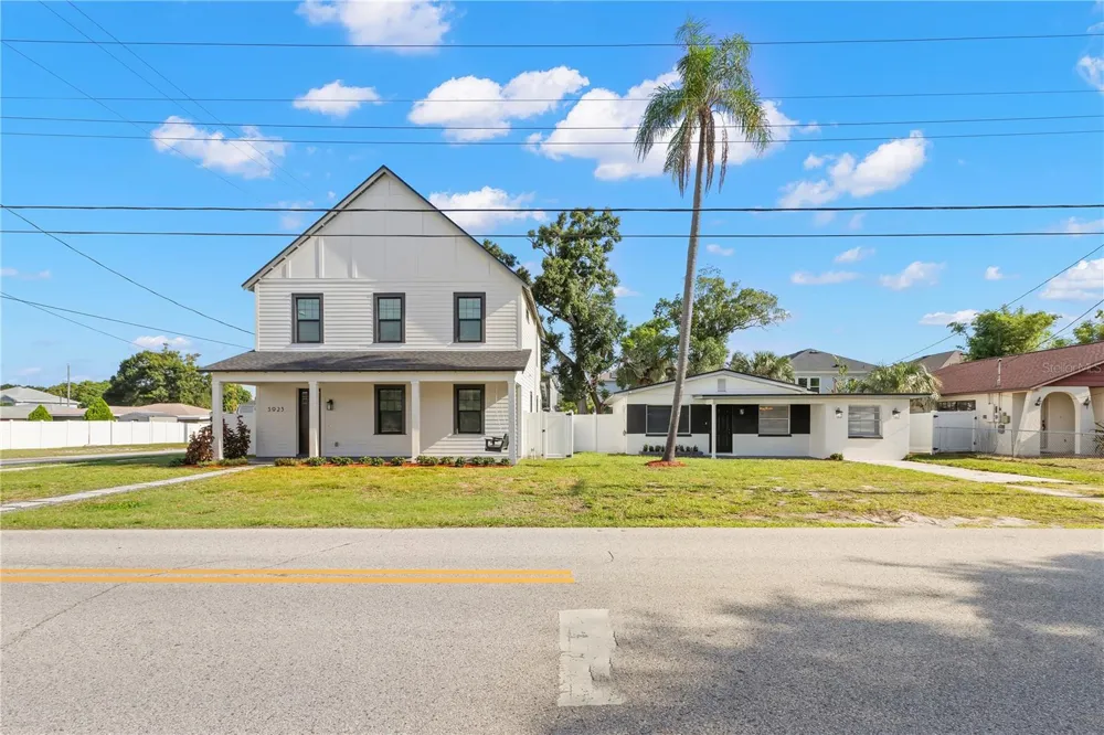 3923 W GRAY STREET Tampa, FL 33609