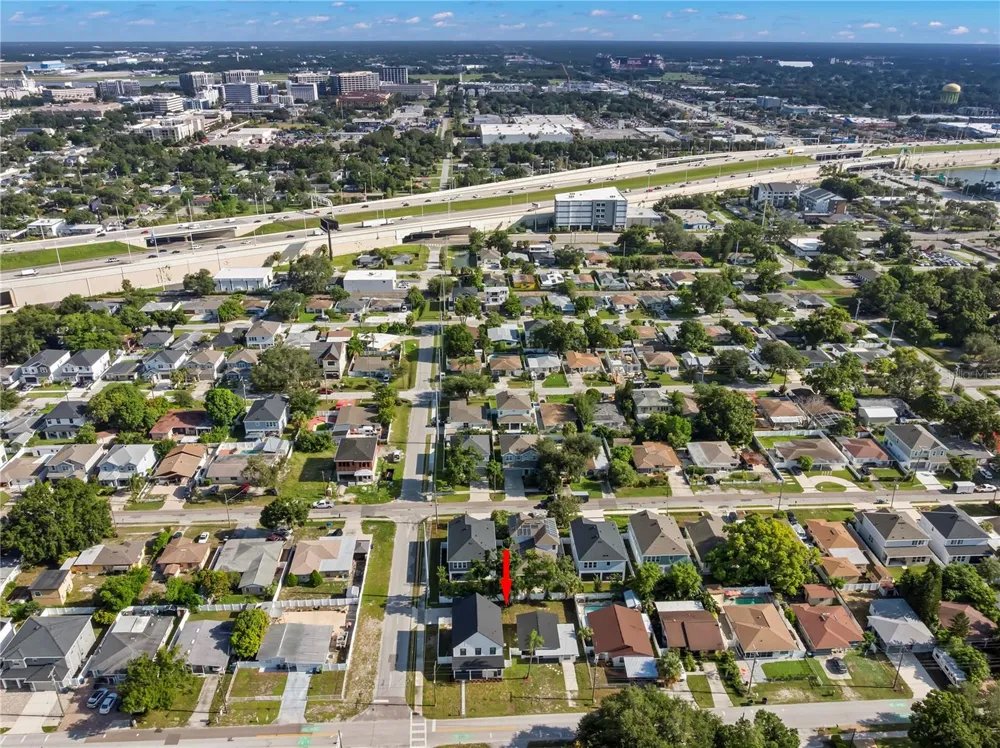 3923 W GRAY STREET Tampa, FL 33609