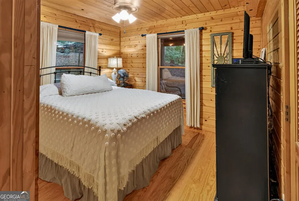 681 Skyview DR Ellijay, GA 30536