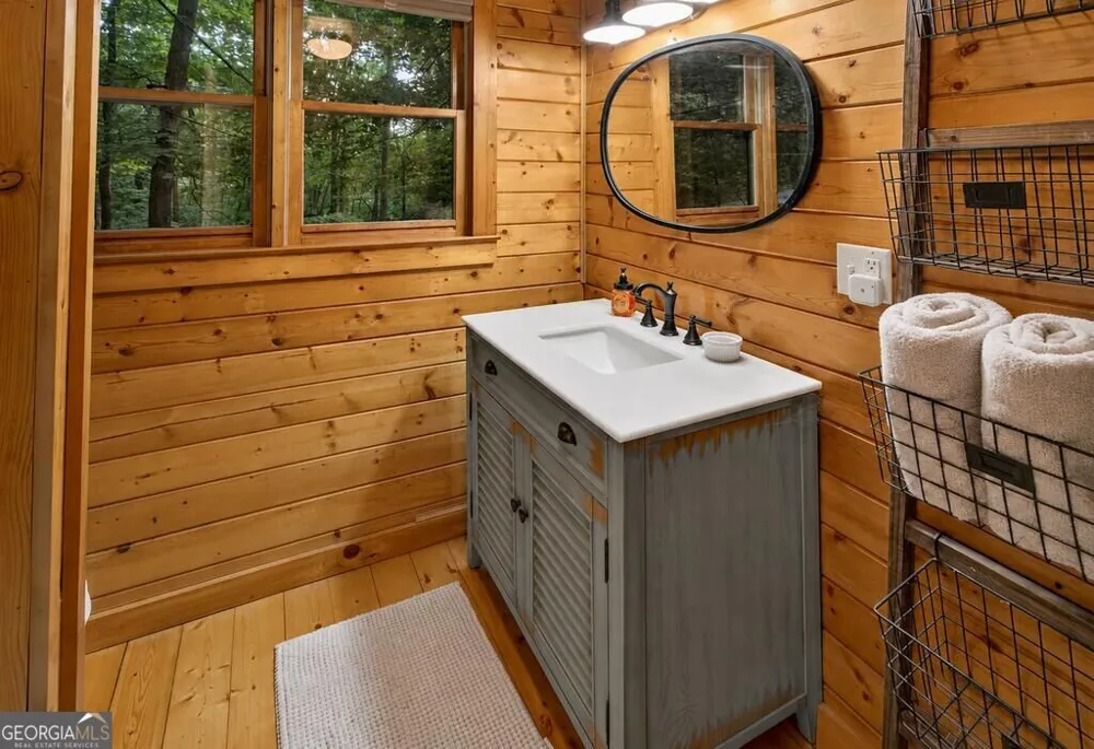 681 Skyview DR Ellijay, GA 30536