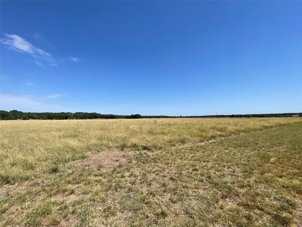 35 Cattle Trail Trail Kempner, TX 76539