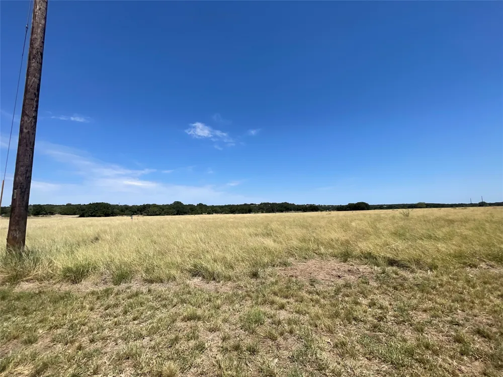 35 Cattle Trail Trail Kempner, TX 76539