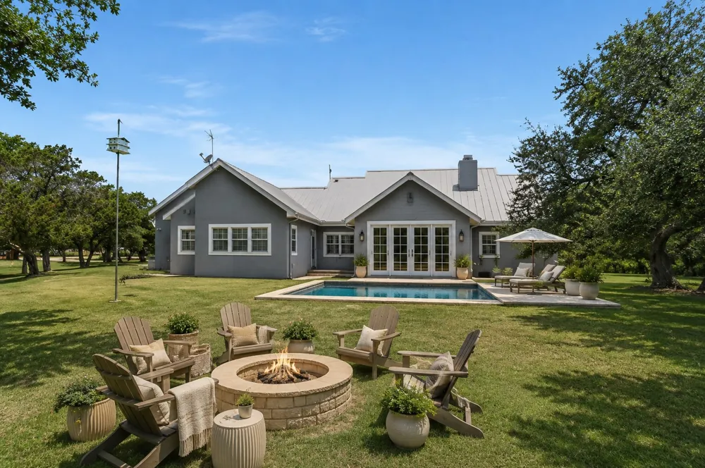 3820 River Road Wimberley, TX 78676