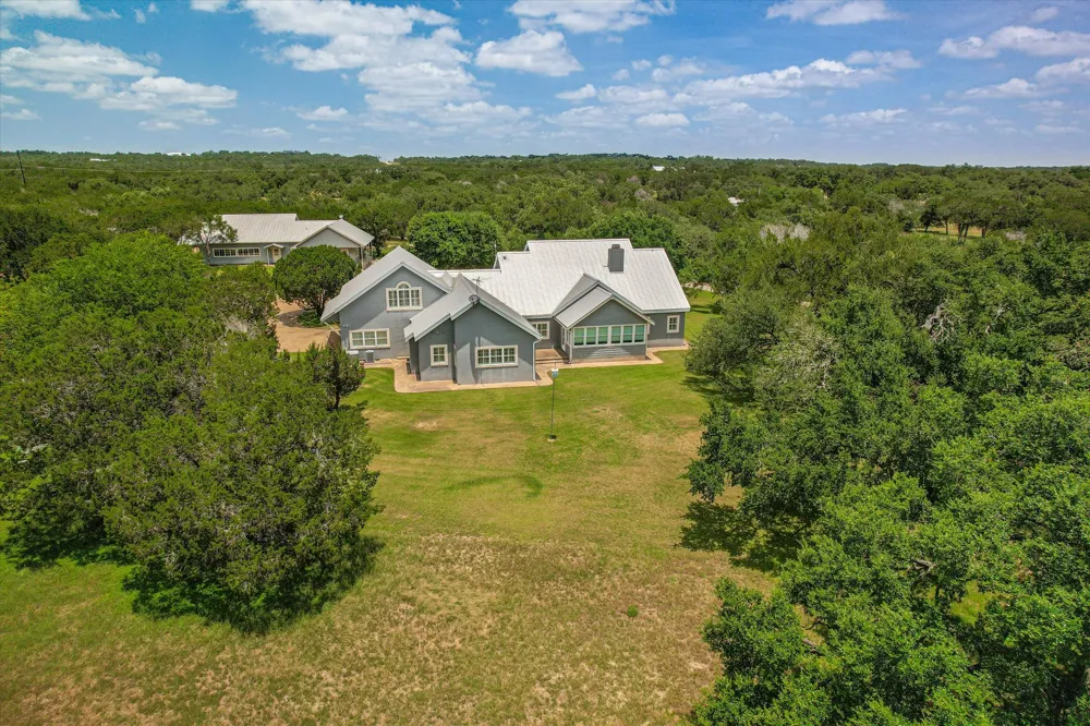 3820 River Road Wimberley, TX 78676