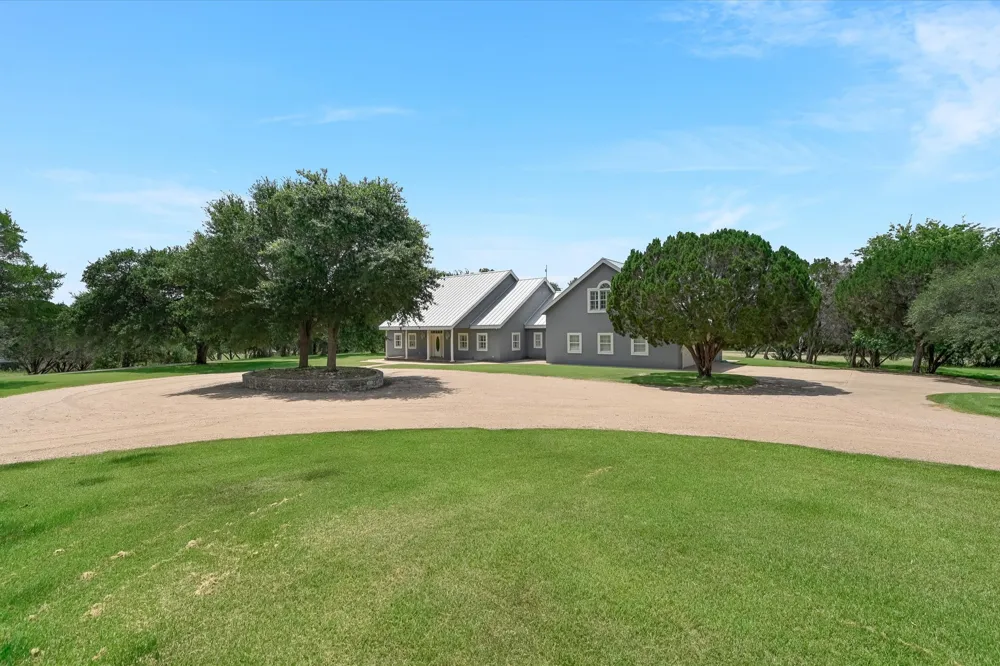 3820 River Road Wimberley, TX 78676