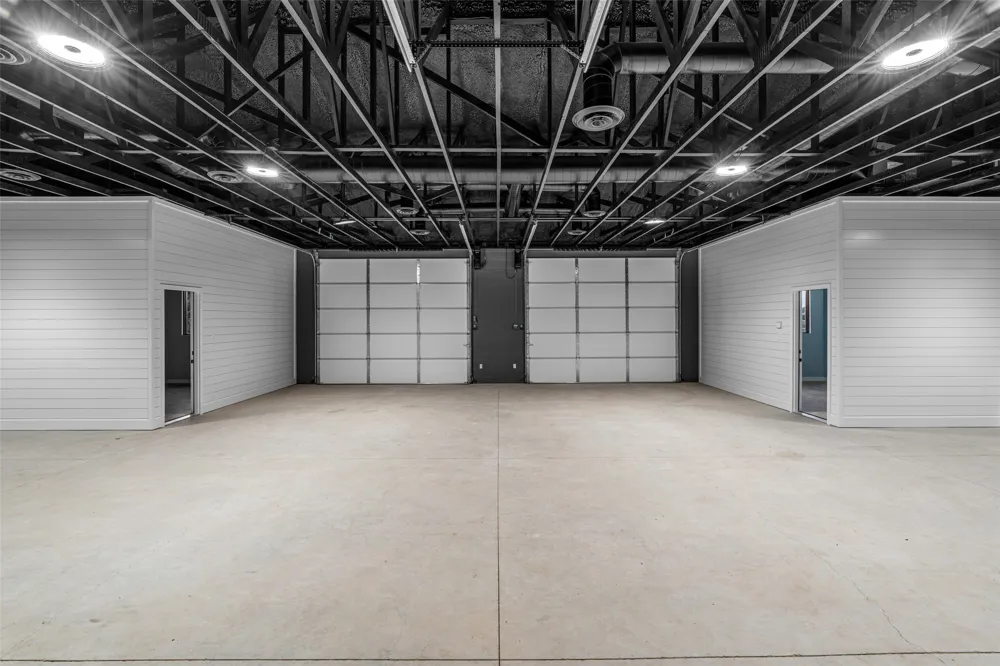 2555 Paluxy Highway Granbury, TX 76048