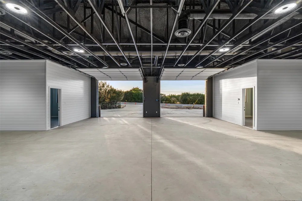 2555 Paluxy Highway Granbury, TX 76048