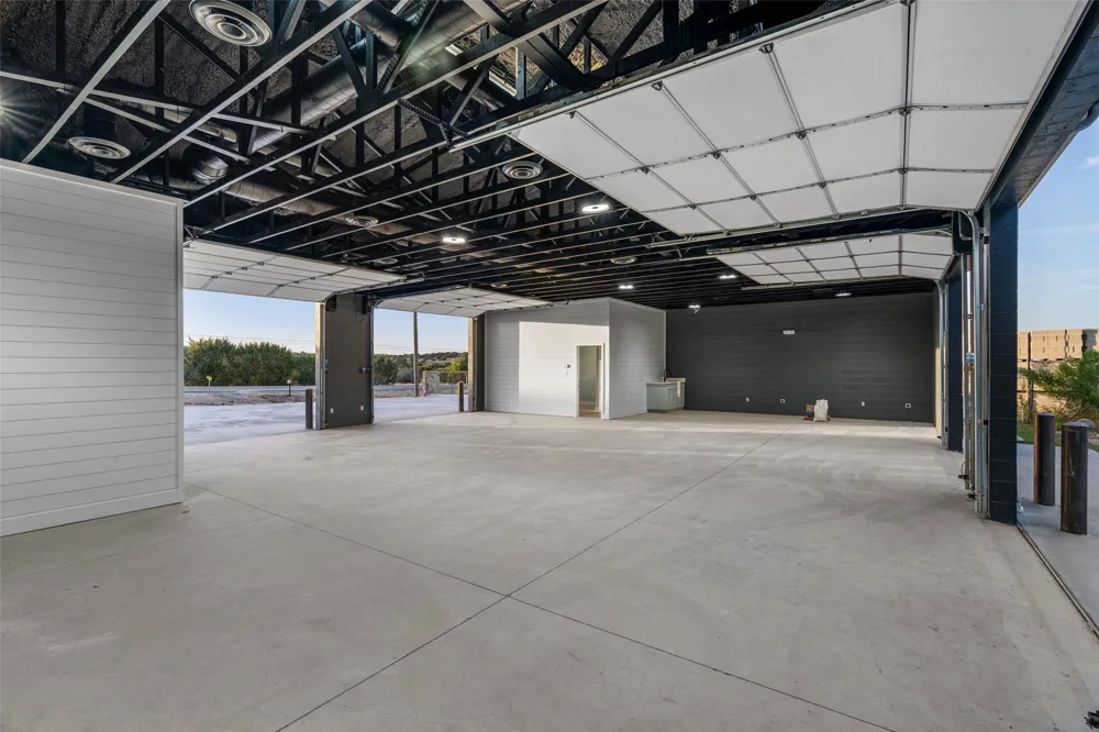 2555 Paluxy Highway Granbury, TX 76048