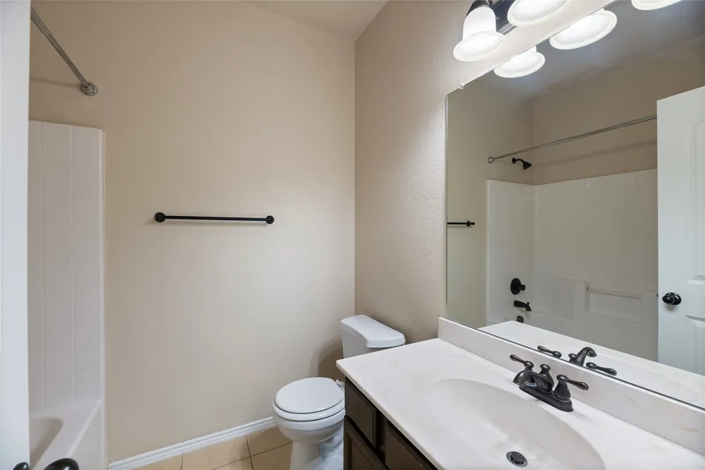 355 Armstrong Lane Lavon, TX 75166