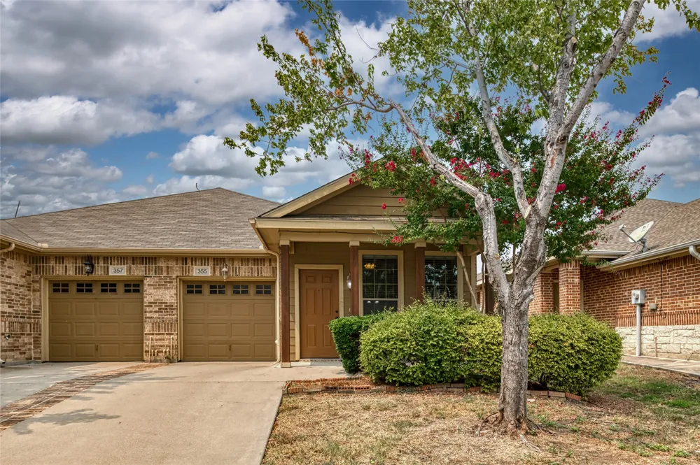 355 Armstrong Lane Lavon, TX 75166