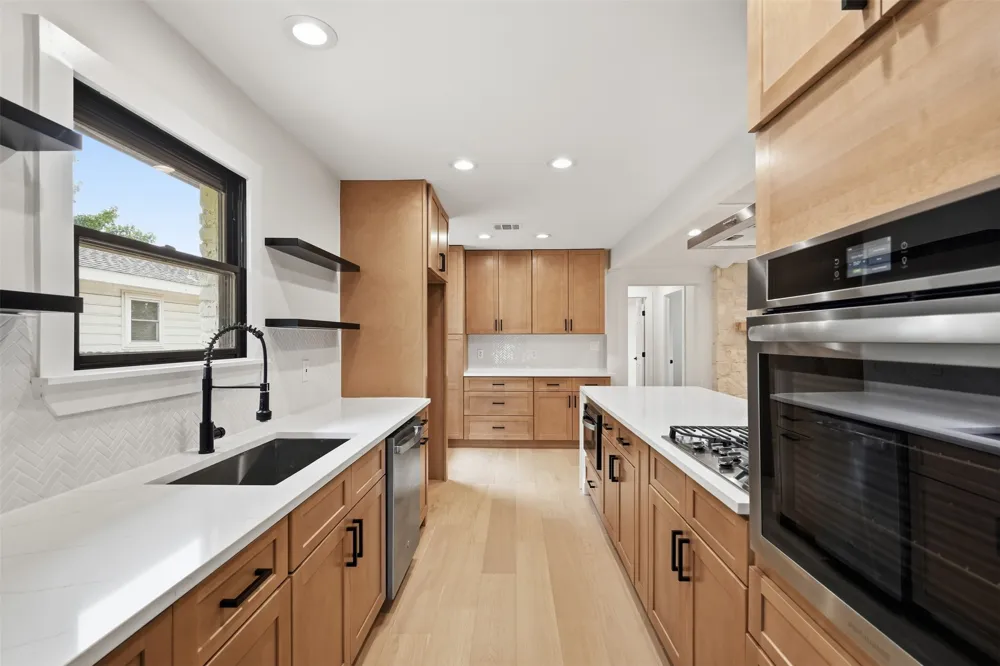 604 Twilight Trail Richardson, TX 75080