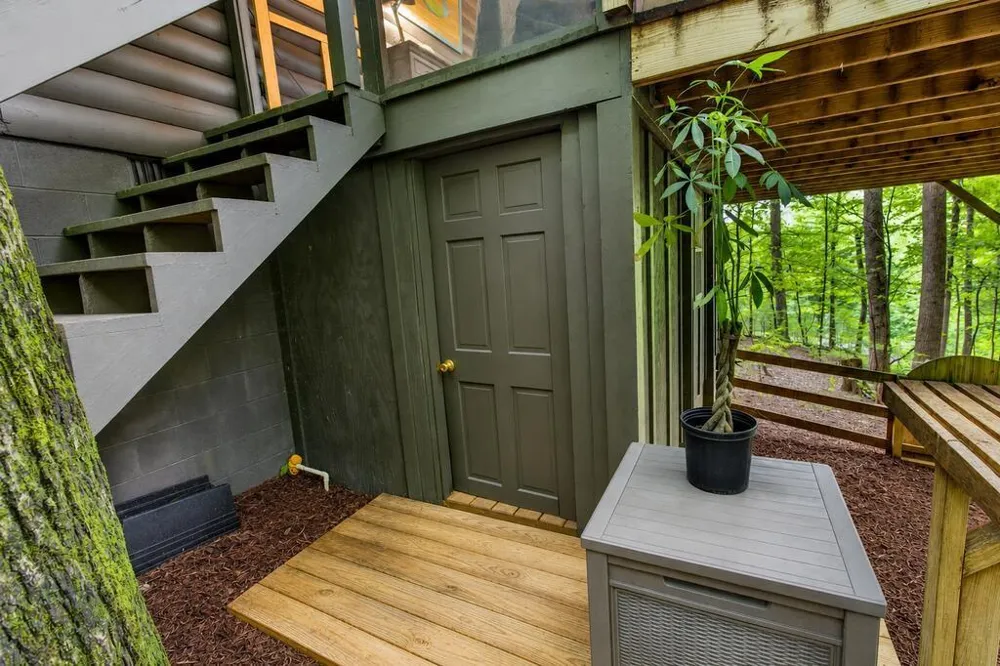 681 Skyview Drive Ellijay, GA 30536