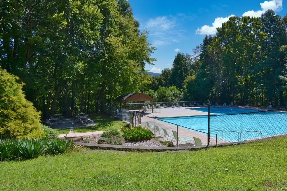 681 Skyview Drive Ellijay, GA 30536