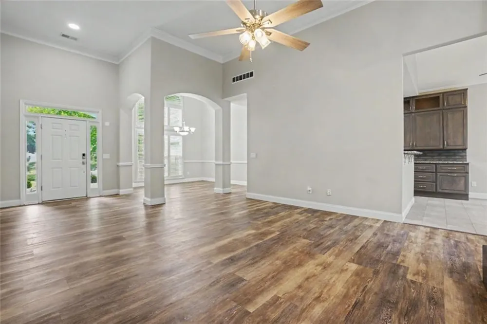 102 Legacy Court Woodstock, GA 30189