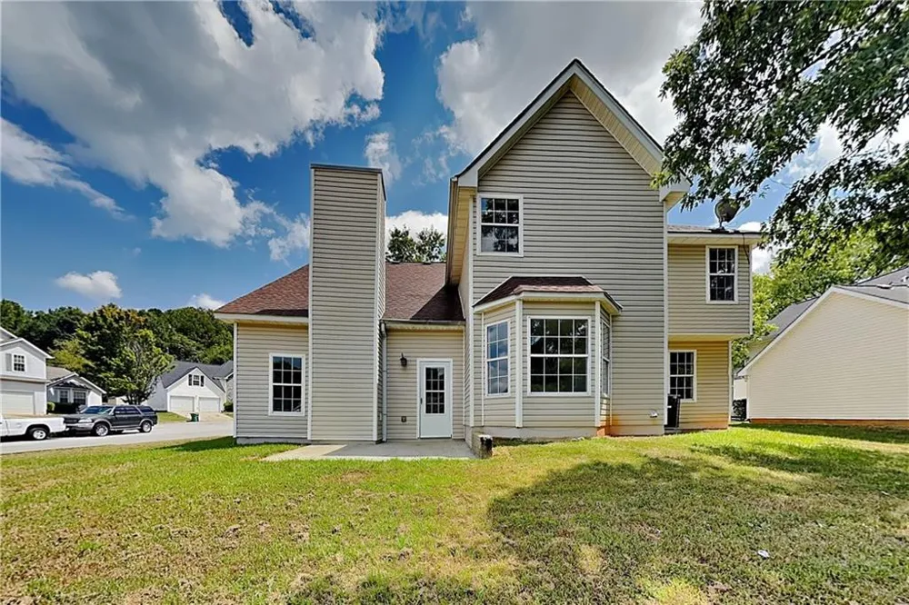 2781 Ward Lake Way Ellenwood, GA 30294