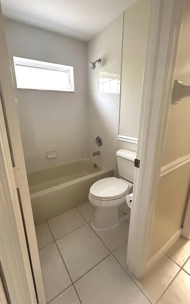 3804 Victoria Road West Palm Beach, FL 33411