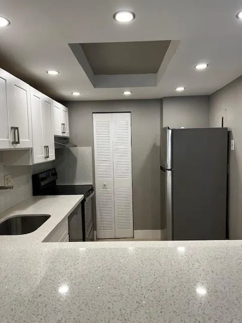 8060 COLONY CIRCLE #208 Tamarac, FL 33321