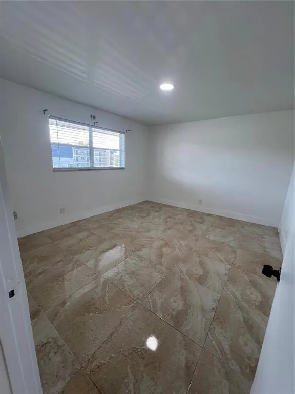 8060 COLONY CIRCLE #208 Tamarac, FL 33321