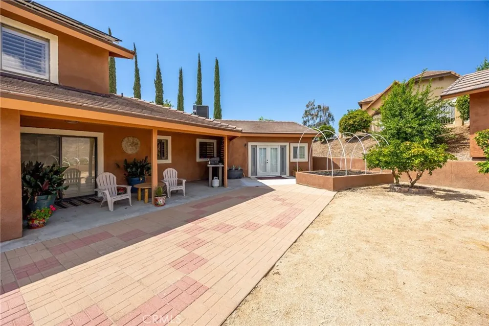 45540 Denizen Heights Hemet, CA 92544
