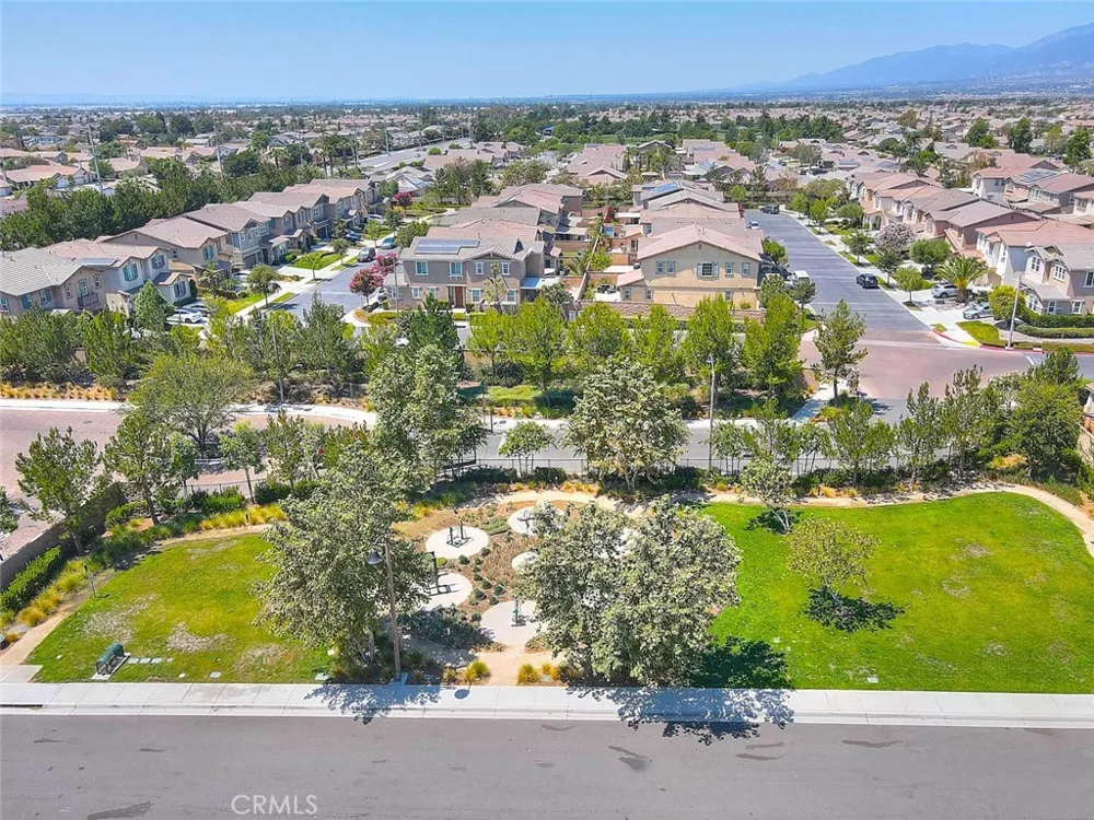 7205 Crescendo Lane Fontana, CA 92336