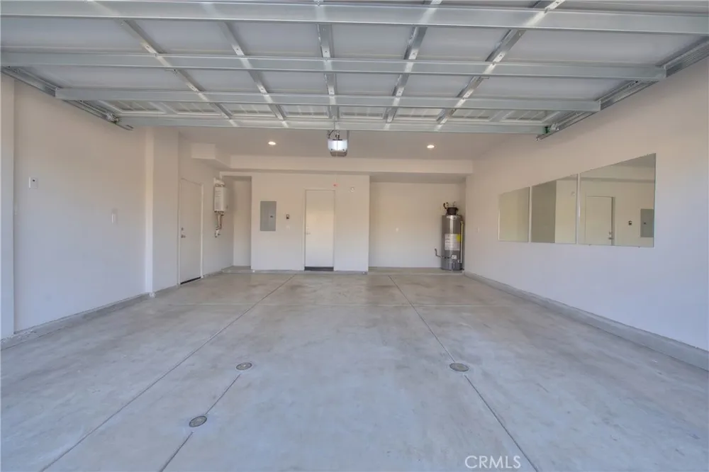 7205 Crescendo Lane Fontana, CA 92336